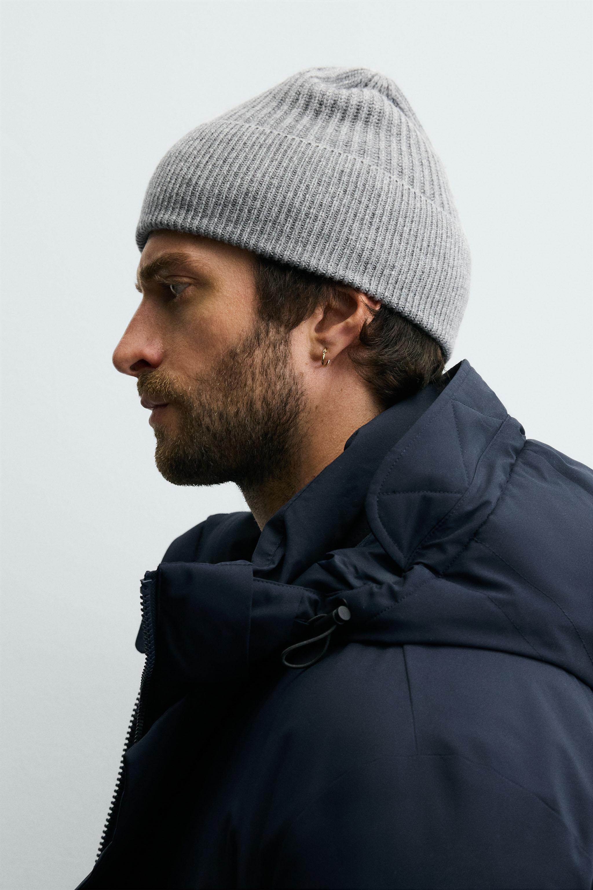 BONNET EN MAILLE MÉLANGE DE LAINE